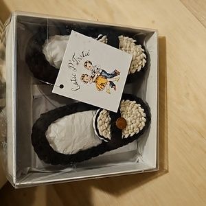 Brand newborn booties